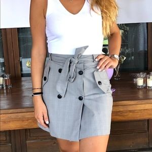 Grey mini skirt